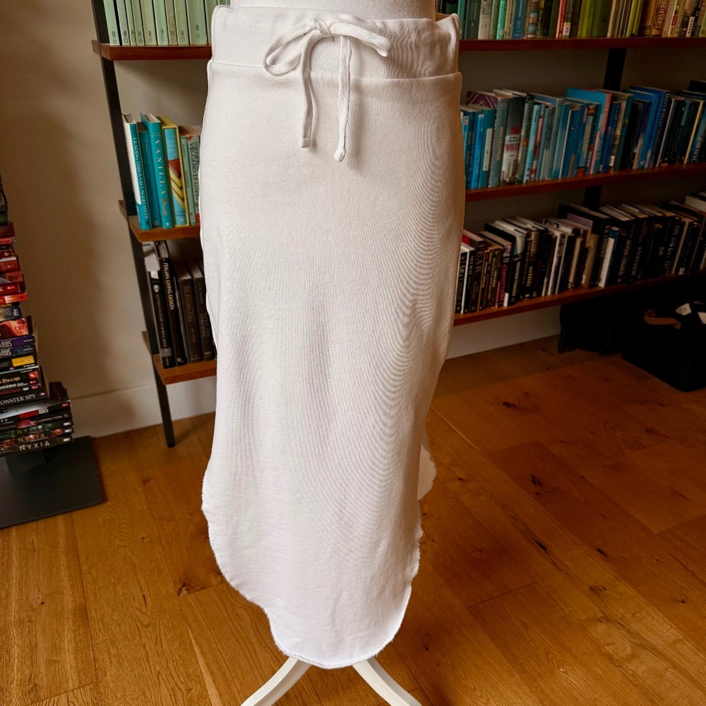 Frank & Eileen Unforgettable Fleece Skirt, Size L - Picture 3 of 6